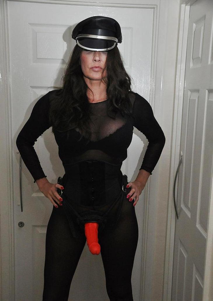 8P Obey the woman with Hat vol.1