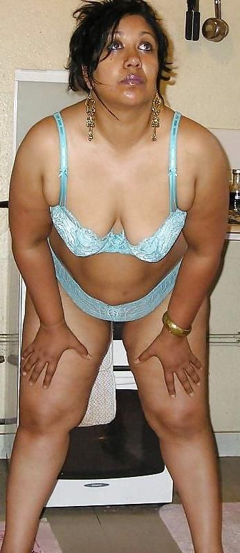 25P Indian teen nude 129
