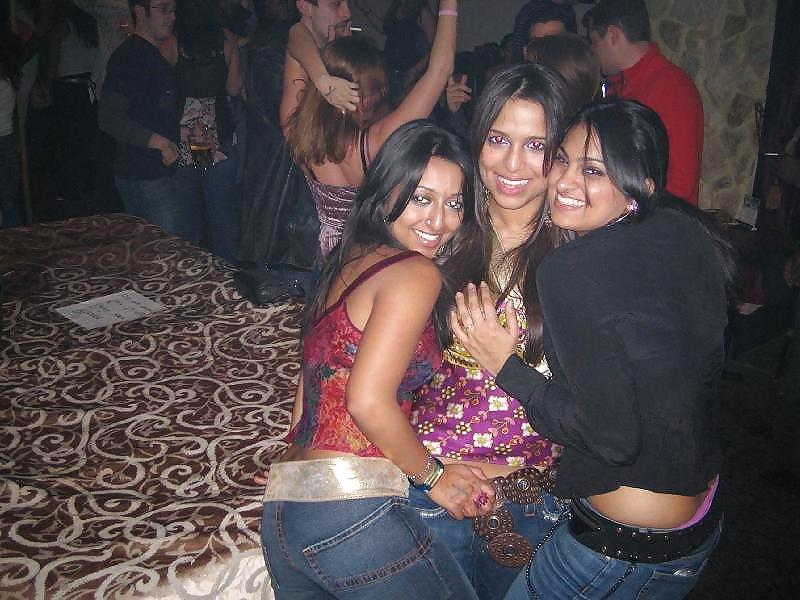 25P Indian teen nude 129