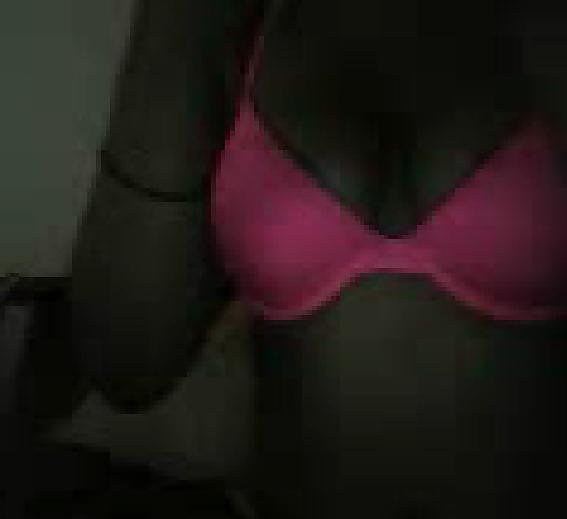 9P Chocolate woman pink lingerie