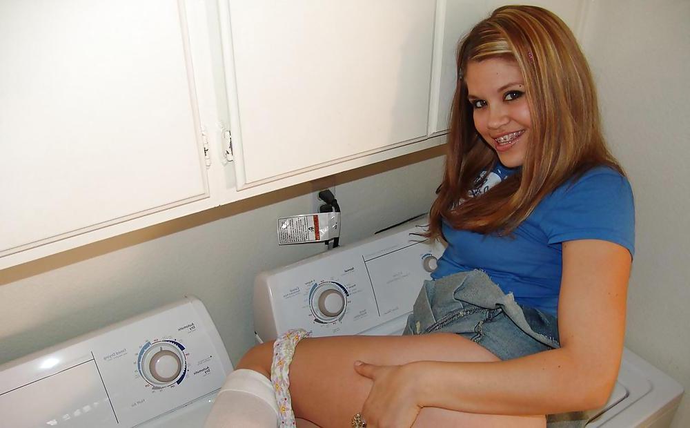 25P Horny Topanga - On top of the washer