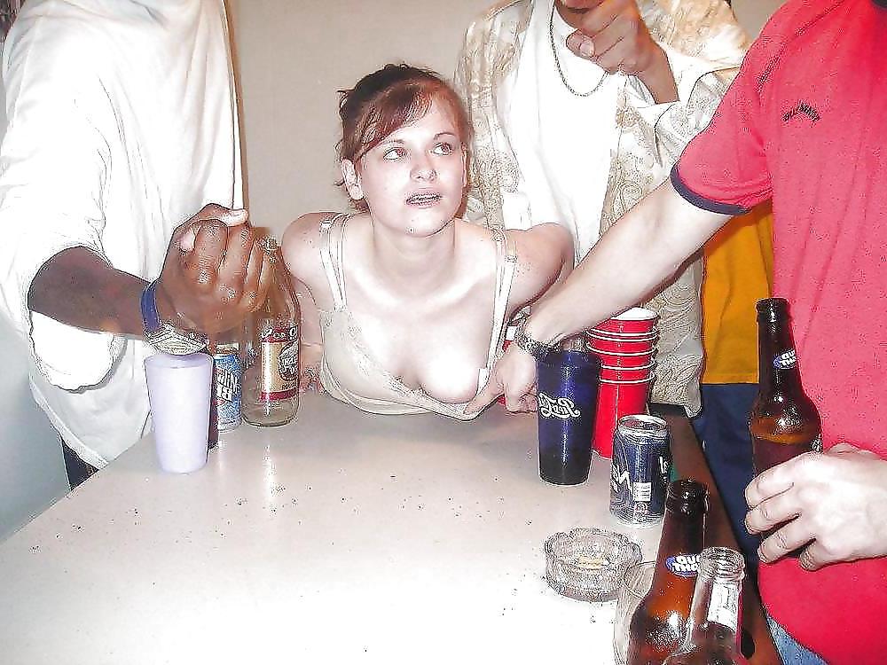 25P Hot Girls Downblouse 0ops Exposed Nude C-throu Upskirt