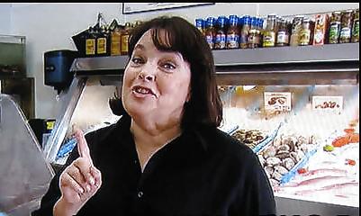 25P FOOD Network KICKS ASS