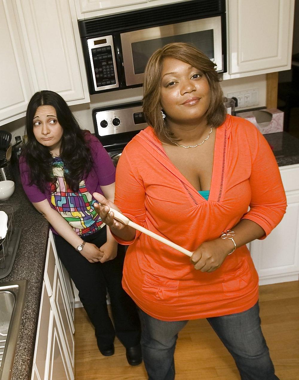 25P FOOD Network KICKS ASS