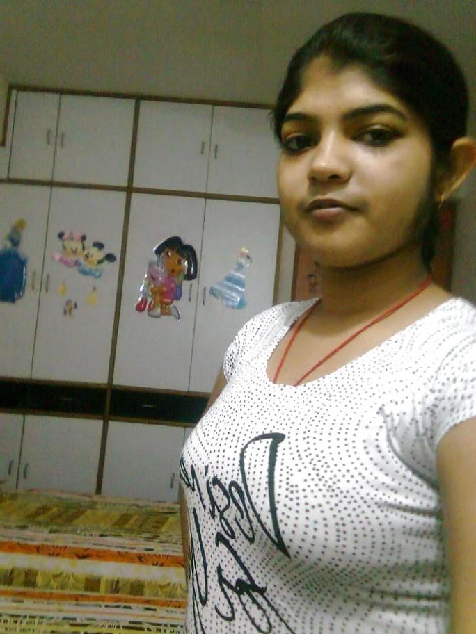 20P Topless Indian Wife
