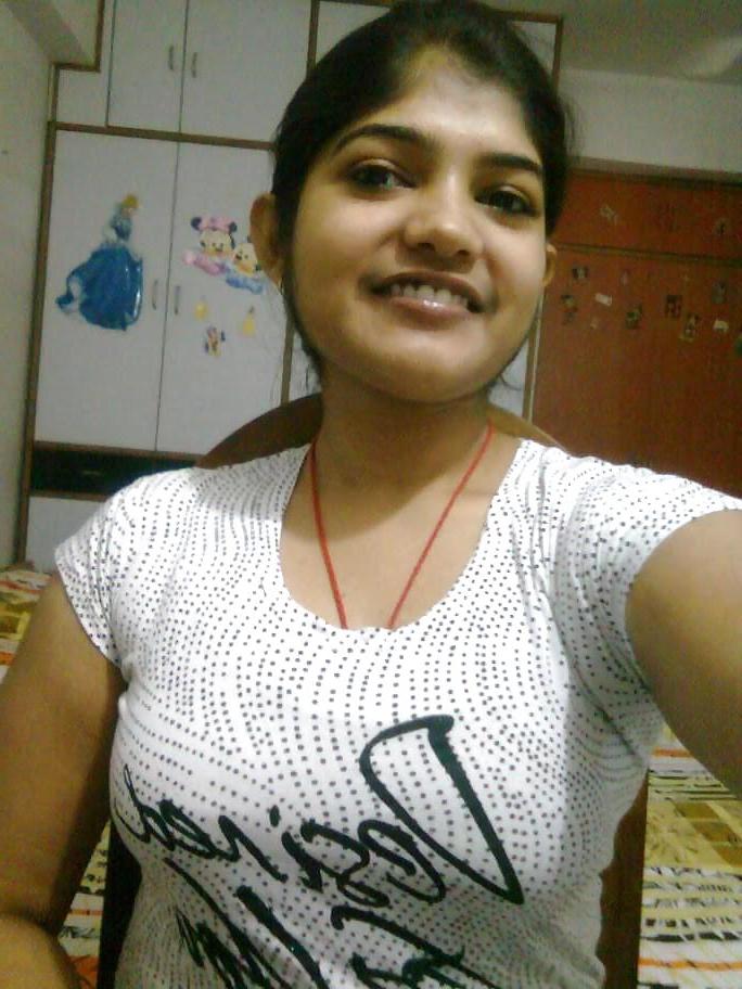 20P Topless Indian Wife