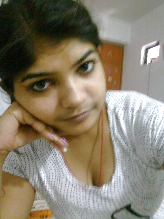 20P Topless Indian Wife