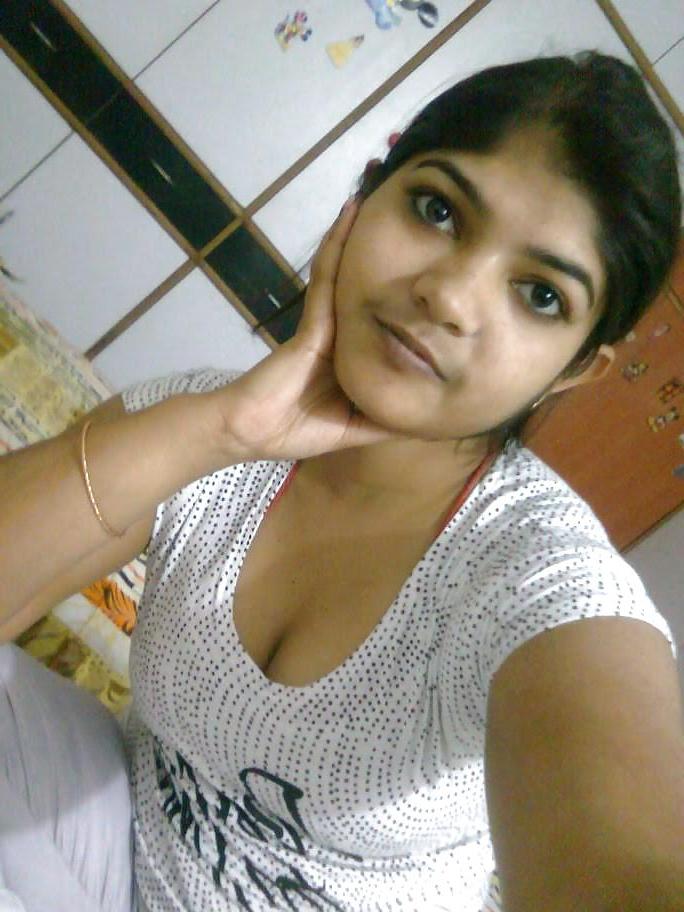 20P Topless Indian Wife