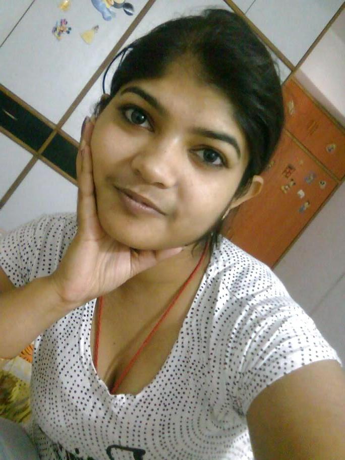 20P Topless Indian Wife
