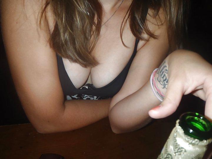 25P MILFs Gone Wild on Spring Break