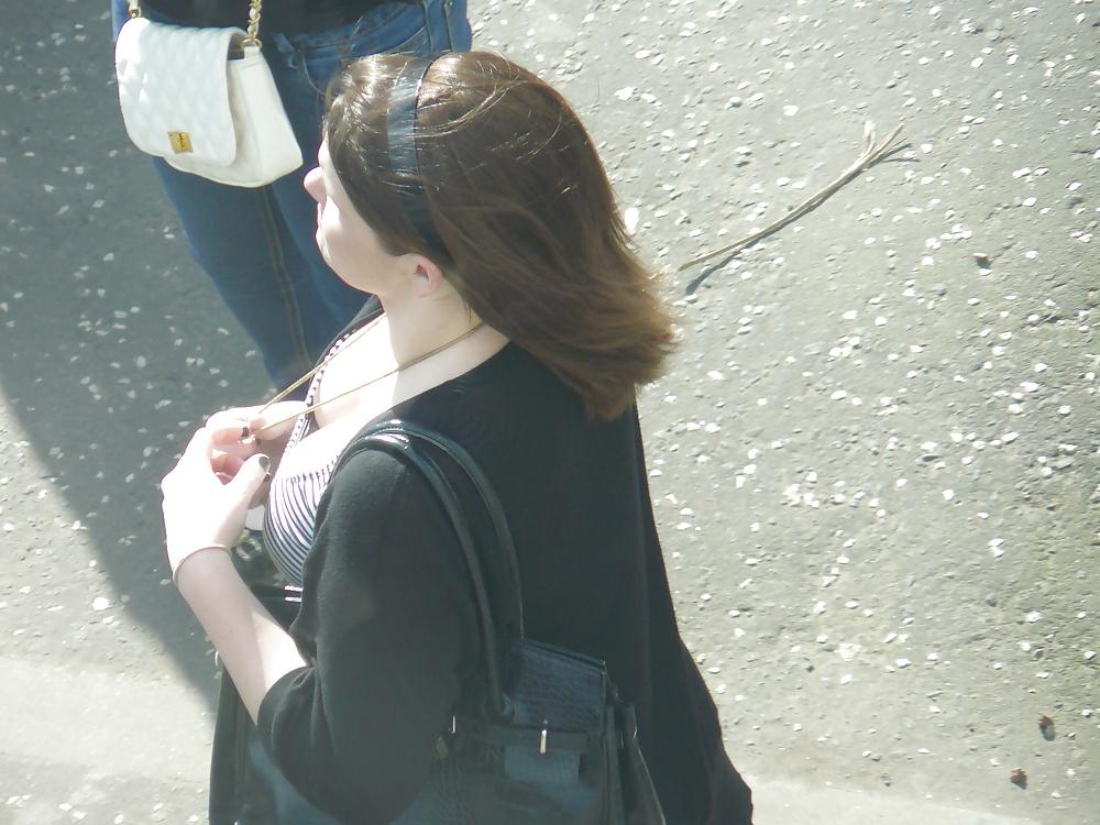 25P On High Downblouse