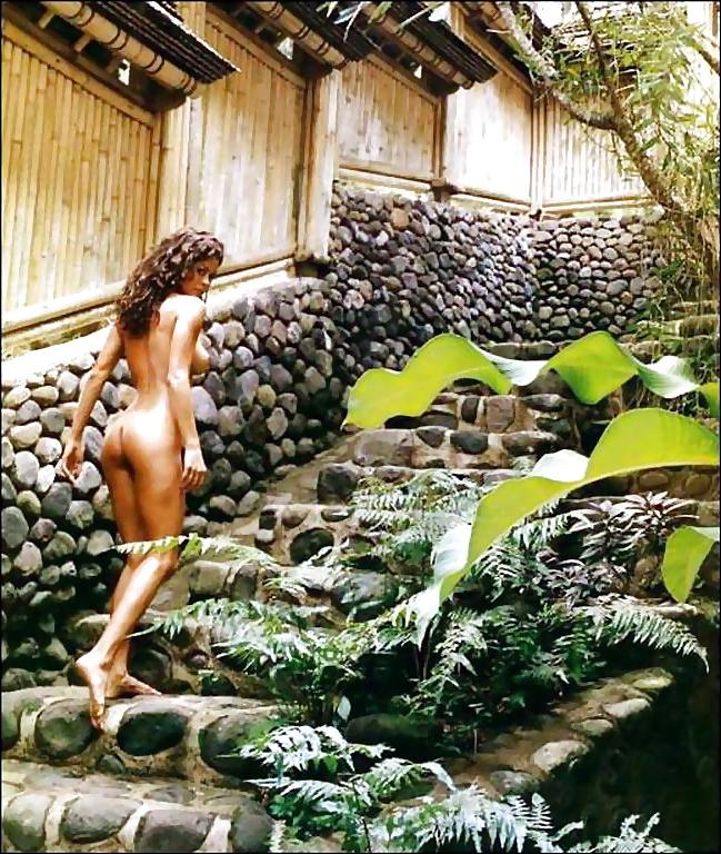 22P Celebs naked hot nudes