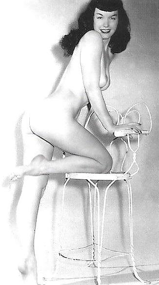 25P The Beauty of Bettie Page 5