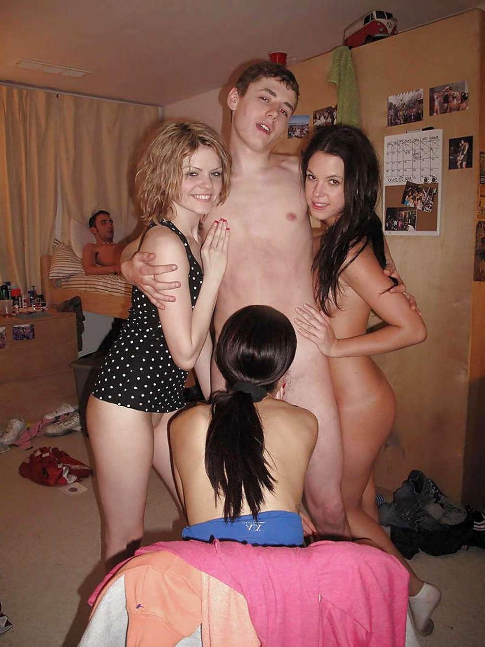 25P Hostel Girls