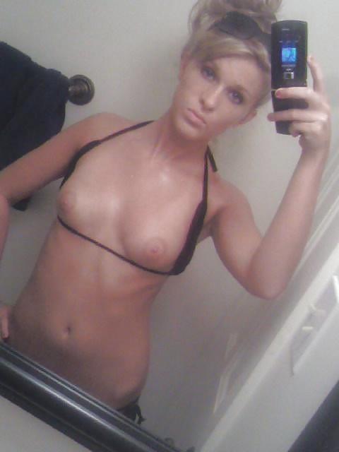 25P Teen self pic #4