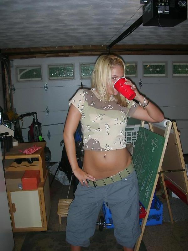 25P Teen self pic #4