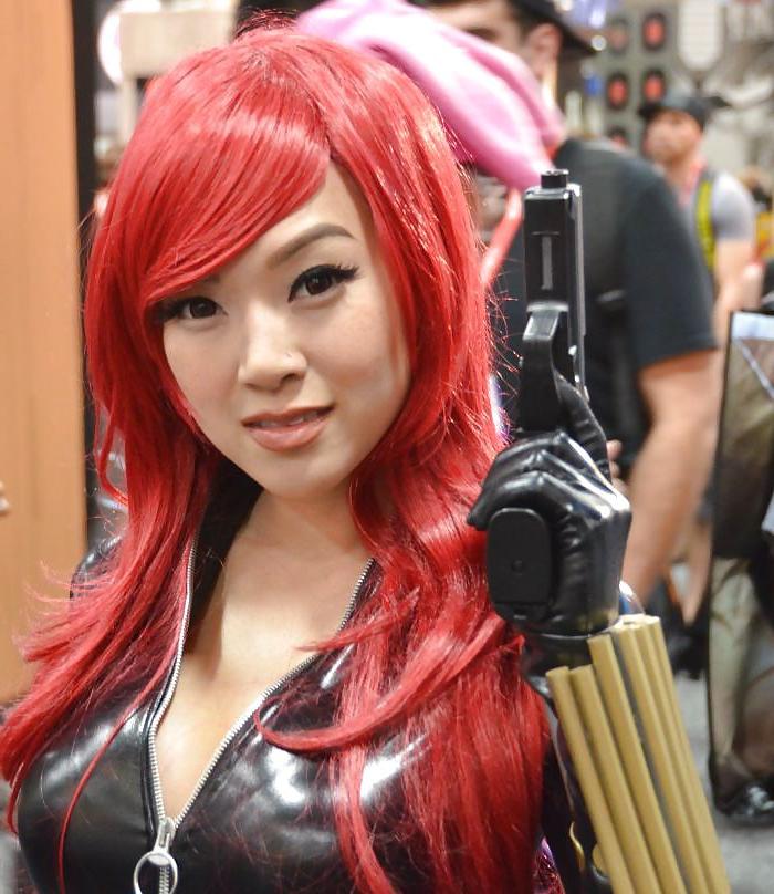 25P Girls of comic con
