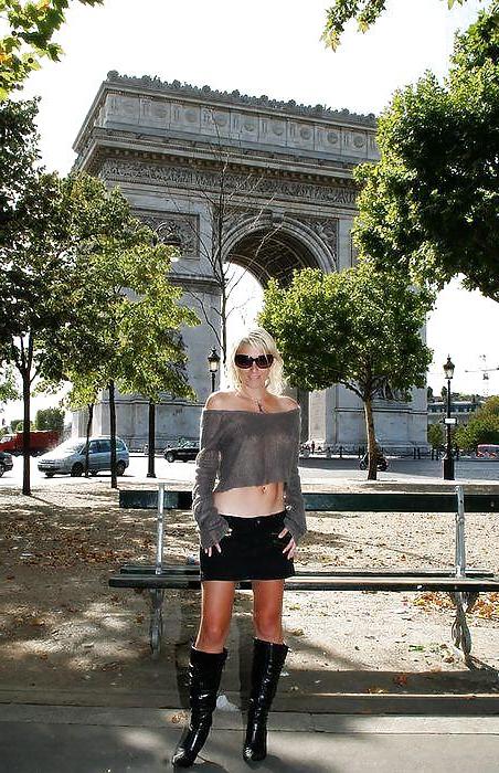 12P French exhibition in Paris by Sail