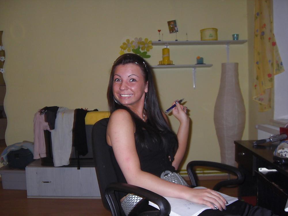 25P Sexy Polish brunette