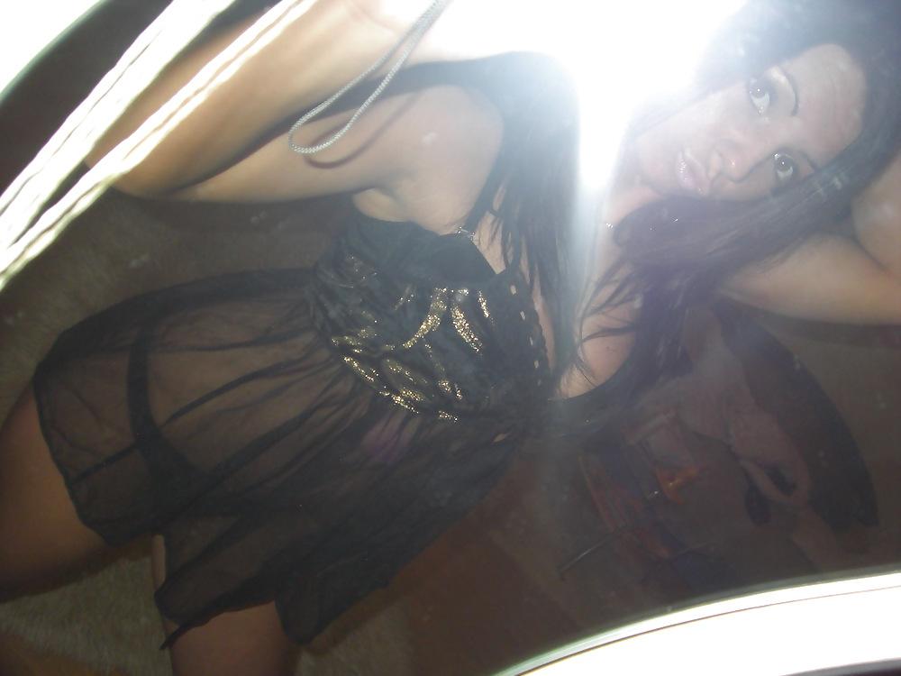 25P Sexy Polish brunette