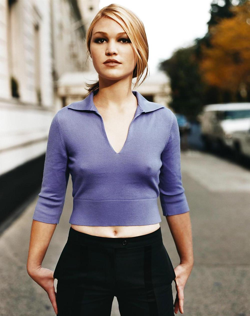 13P Small Flat Tit Celebs