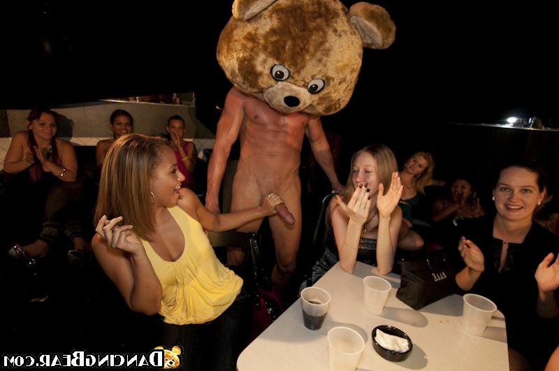 16P Cock crazy girls jerking and blowing stripper's dicks at the party