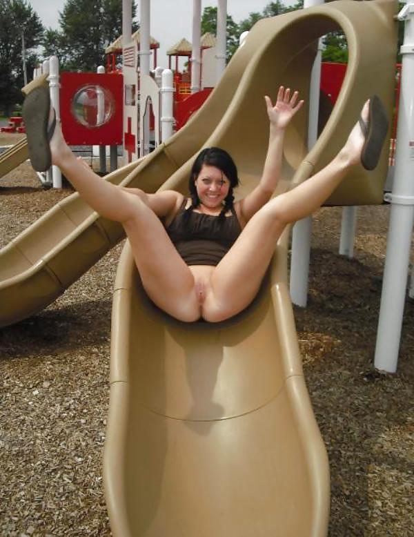25P Special Mixed Flashing and Nude Public Pictures!
