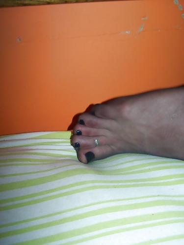 25P Foot and nylon fetish