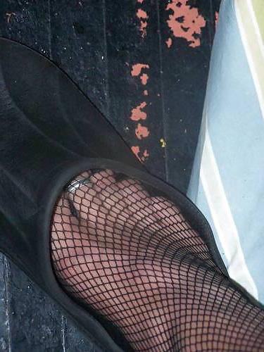 25P Foot and nylon fetish