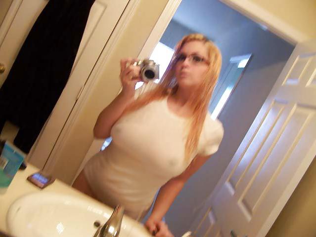 25P Sexy girls self shot pics