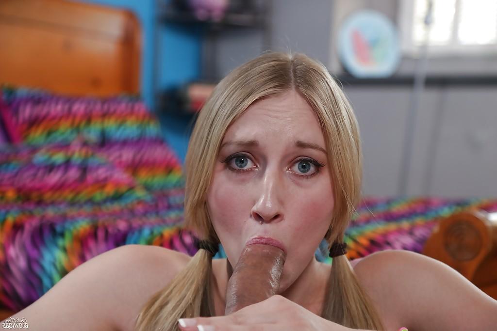 16P Cumshot action featuring sweet teen girl Riley Reynolds sucking cock