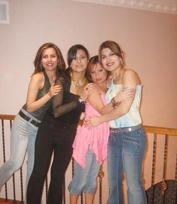 25P Arab Girls 15
