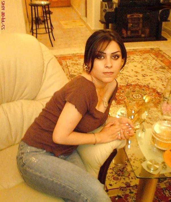 25P Arab Girls 15