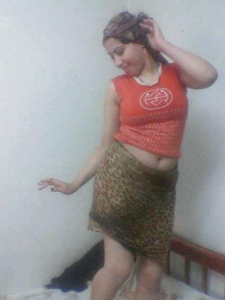 25P Arab Girls 15