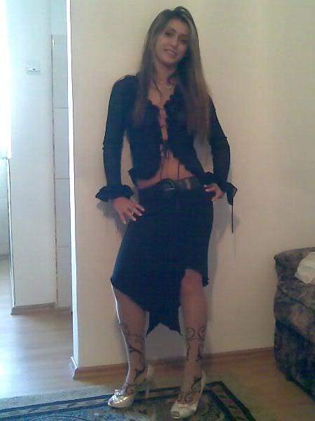25P Arab Girls 15