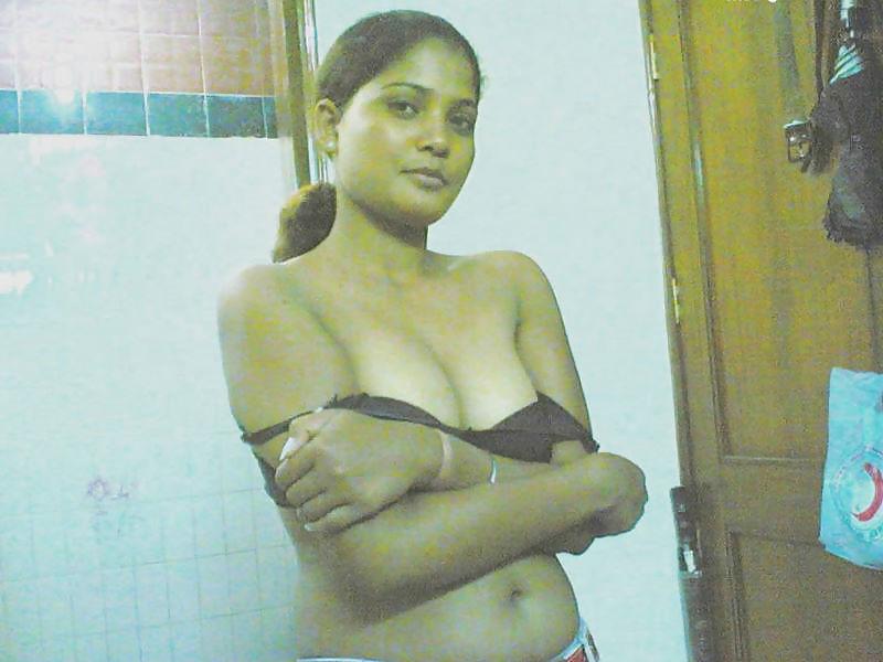 9P Desi girls