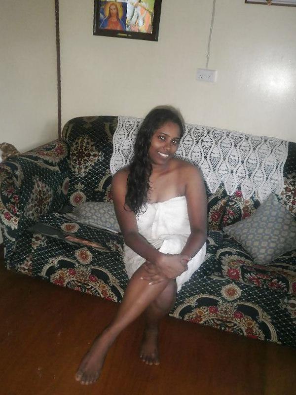 9P Desi girls