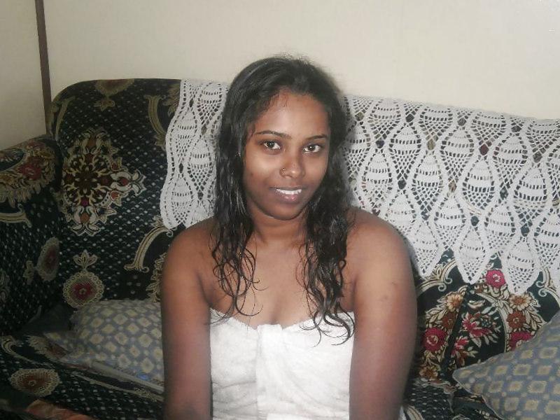 9P Desi girls