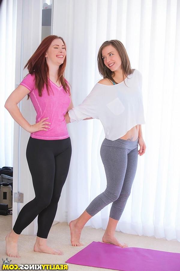 12P Flexible fitness lesbian girls in yoga pants licking bare ass at the gym