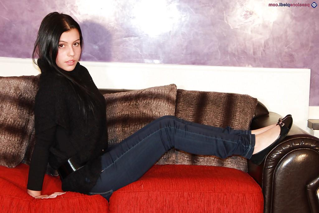 16P Lovely girl Petra likes to show her sexy feet in her skinny jeans