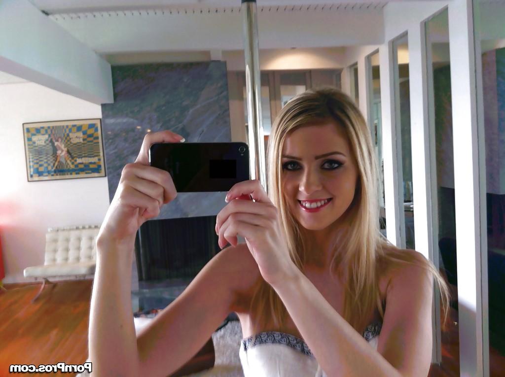16P Sexy blonde ex-gf Abigaile Johnson showing off white panties and ass