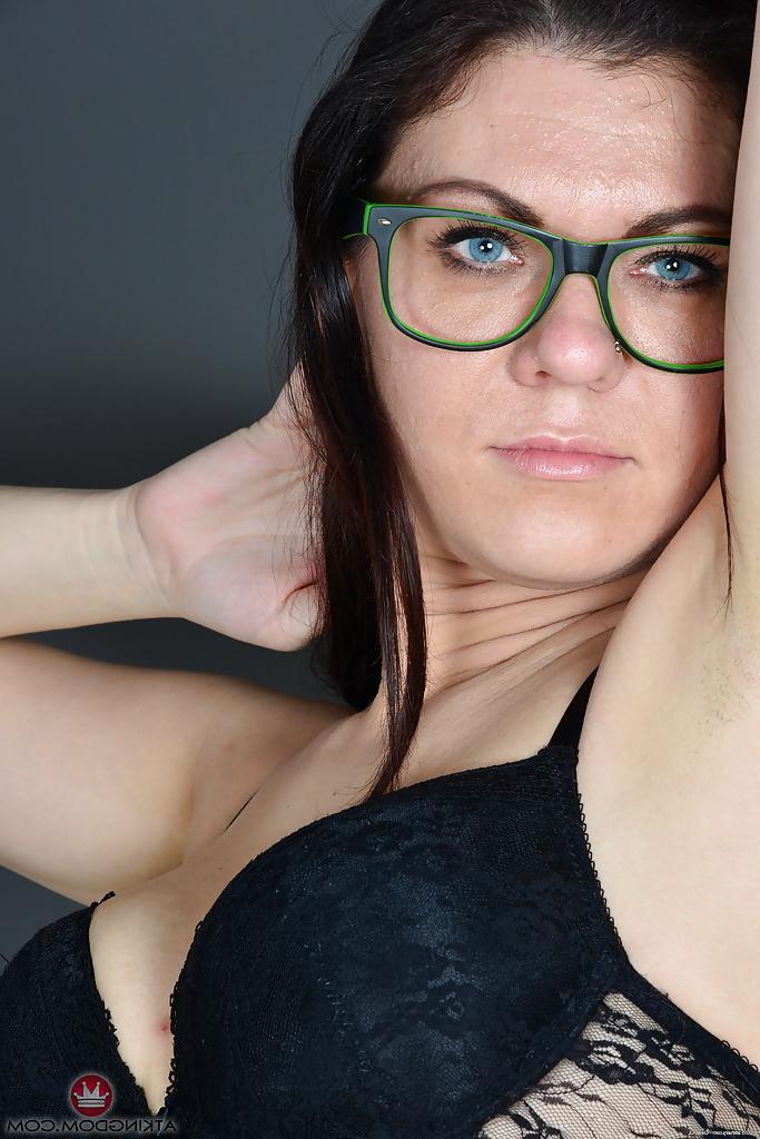 16P Glasses clad Corazon Del Angel freeing big mature ass and bush from skirt