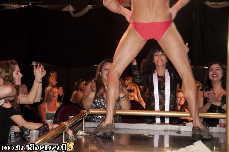 16P Non nude sluts do blowjobs and have fun while they are on a party