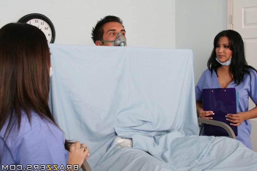 16P Sophia Lomeli and Holly West please a patient with a huge dick