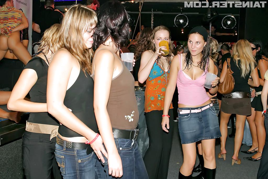 16P Promiscuous ladies sucks and fucks hard cocks at the drunk party