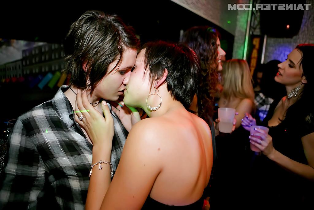 16P Pretty babes getting fucked hardcore at the wild drunk sex party