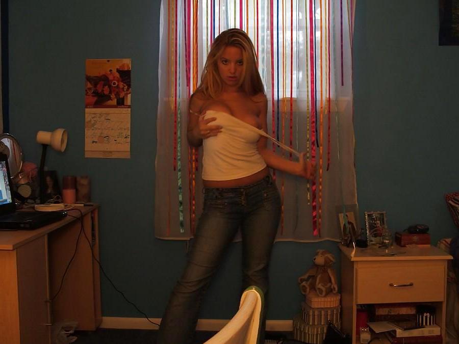 17P Hot Blonde Teen Toying