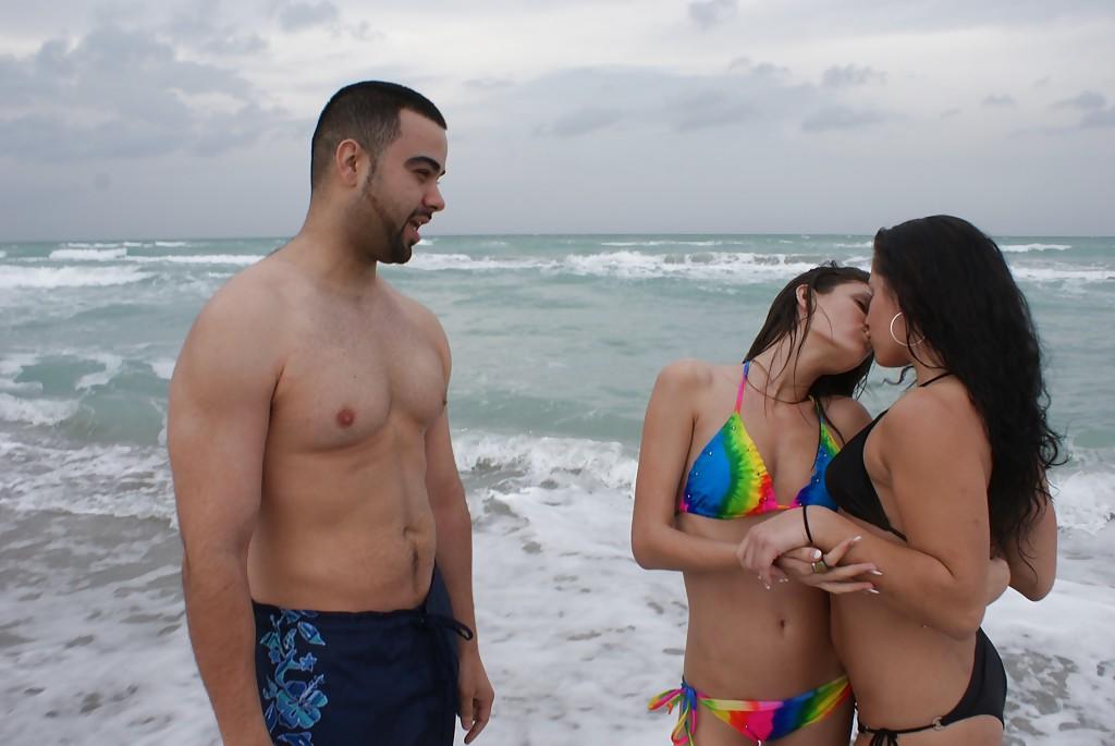 16P Naughty hotties with neat fannies give a blowjob to a lucky guy