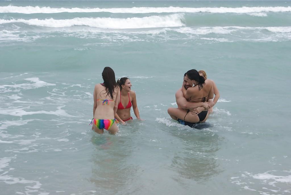 16P Naughty hotties with neat fannies give a blowjob to a lucky guy