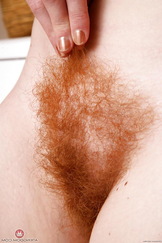 16P Redheaded wife Ana Molly baring nice ass and hairy vagina